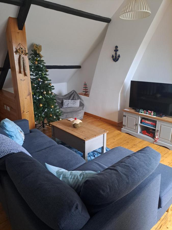 Harbour Loft! Newly Refurbished 3 Bed Flat! Apartamento Burry Port Exterior foto